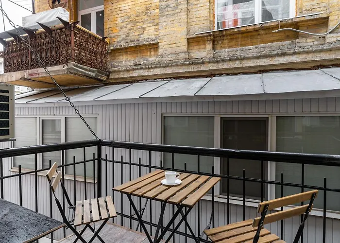 Kiev Loft Style Studios On 1 Malopidvalna